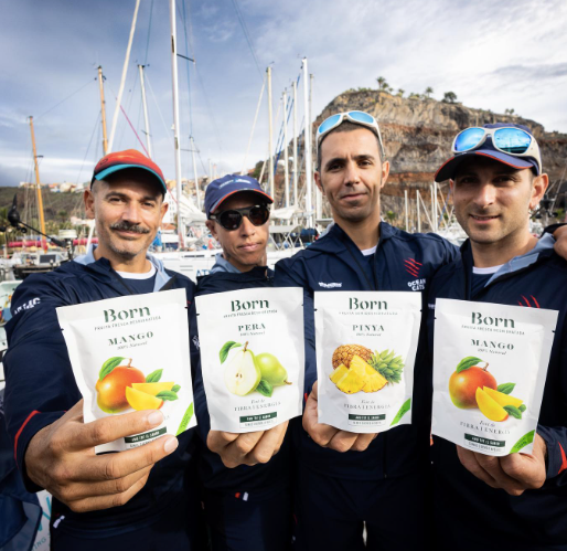 Cruzando el Atlántico a Remo: La Aventura Sostenible de Ocean Cats con Fruta Born